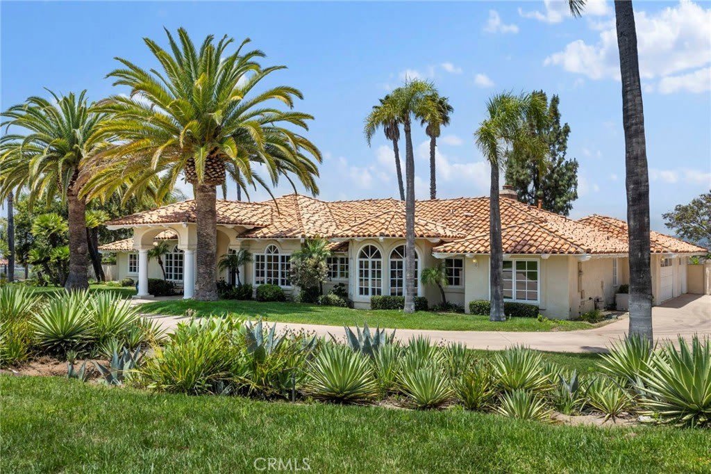 31396 Lake Vista Circle