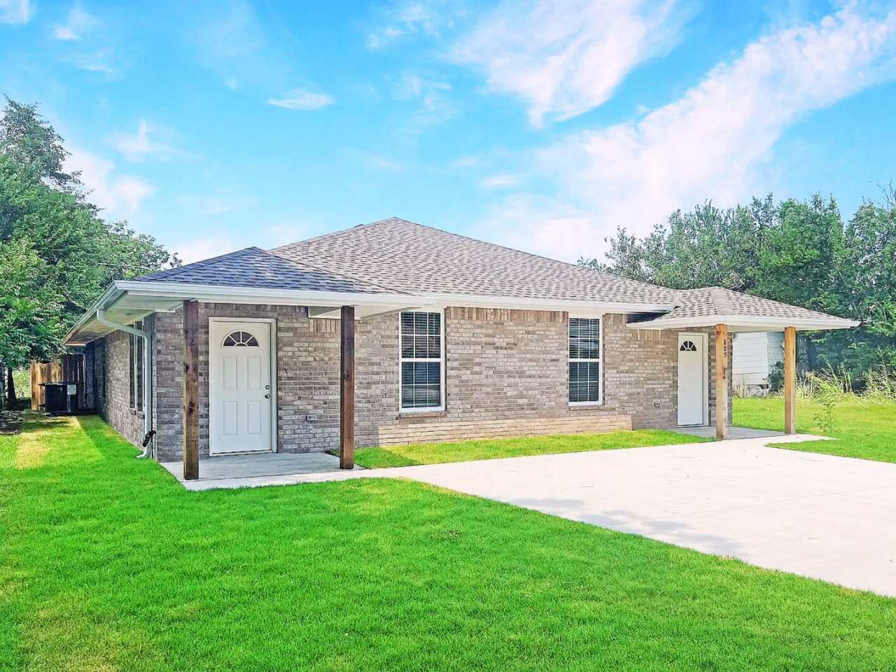 Newly Built 3-Bed Duplex – Bright, Cozy  Move-In Ready!