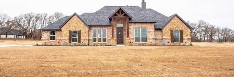 109 Creek Forest Road