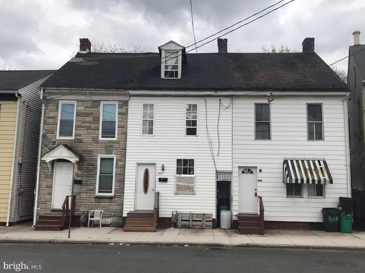 Charming 3 Bedroom Home in York, PA!