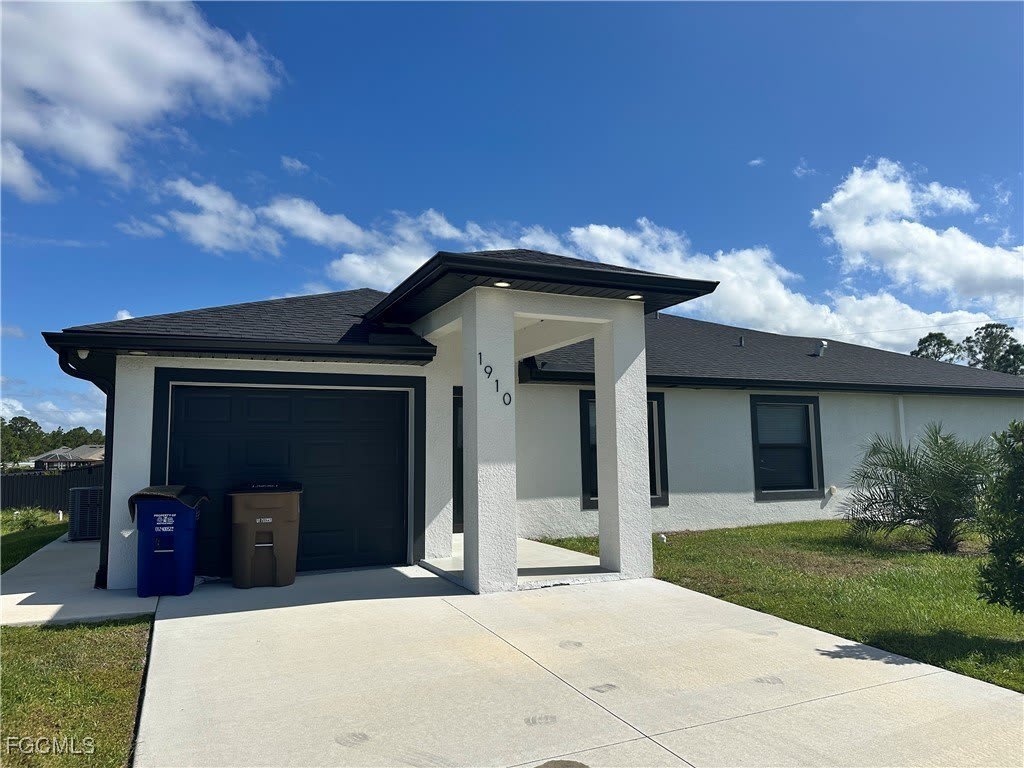 1910 Richmond Avenue N