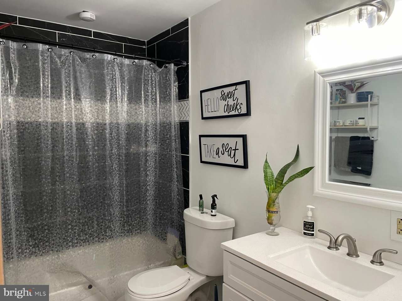 416 CHESTNUT Street unit: 416