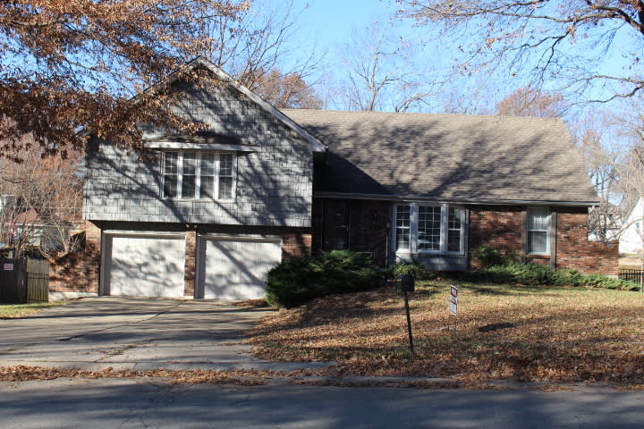 COMING SOON! Beautiful 3 Bedroom Home in Carriage Hills Ready for Move In!