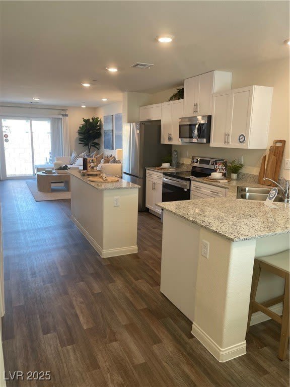 9175 Orange Horizon Avenue