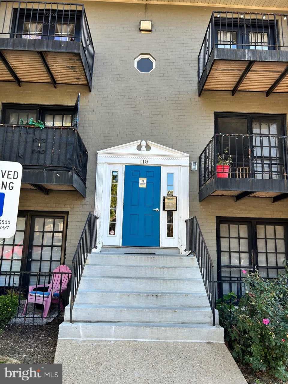 418 ARMISTEAD Street N unit: 103