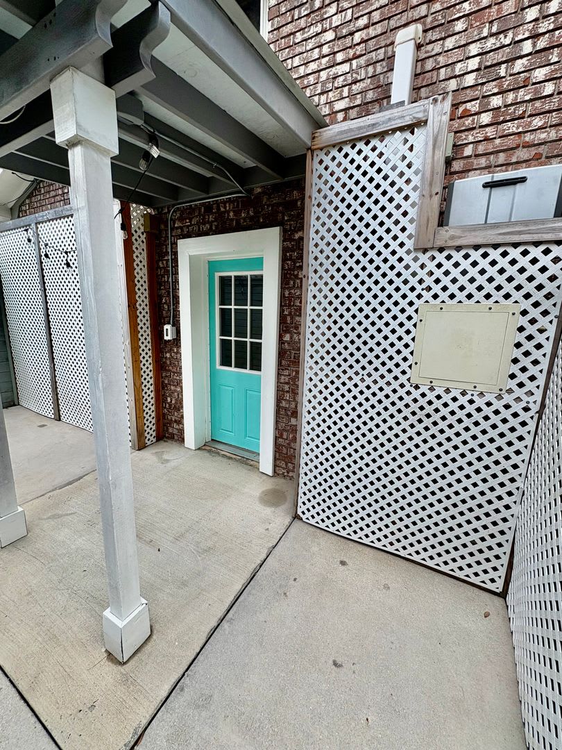 Charming One Bedroom ADU Furnished or Unfurnished