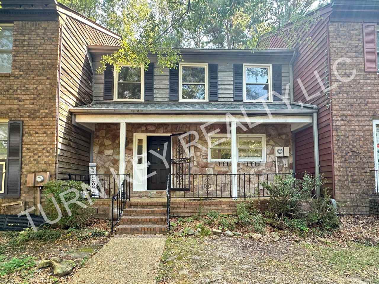 Adorable Townhome for Rent in Cahaba Heights **MOVE IN SPECIAL**