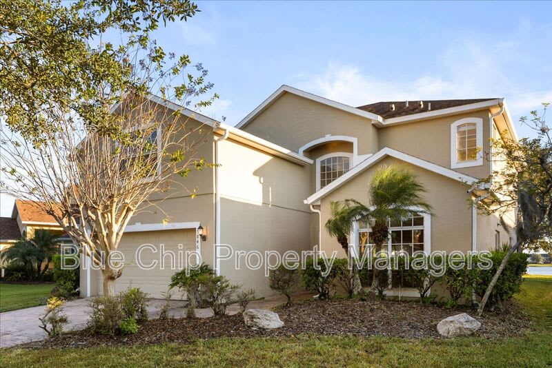 5846 Manchester Bridge Drive