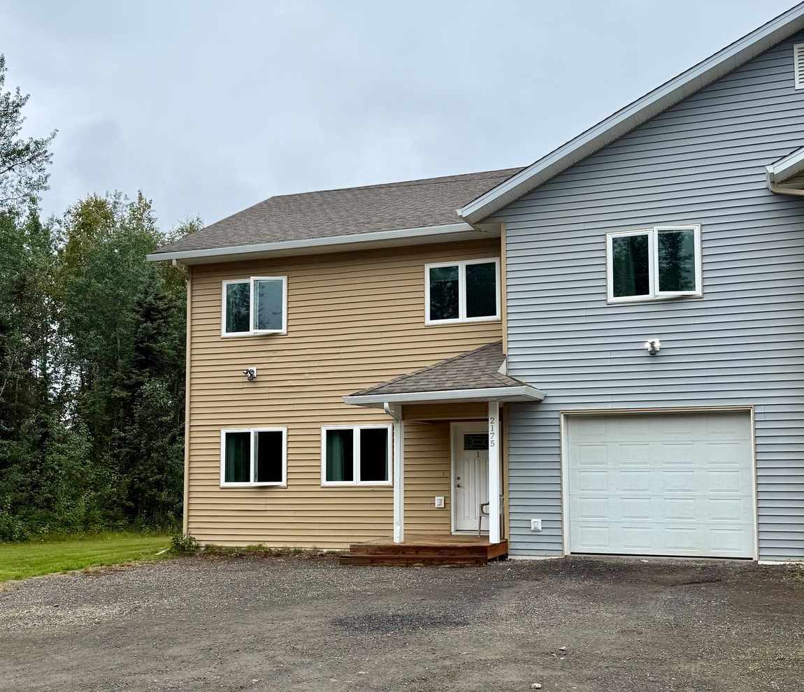 Chateau Court - 2175