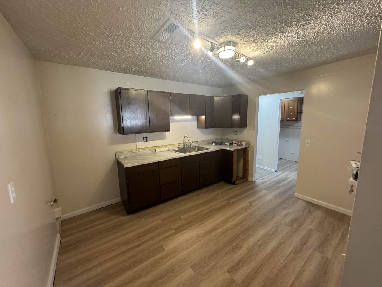 4201 North Fulton Avenue