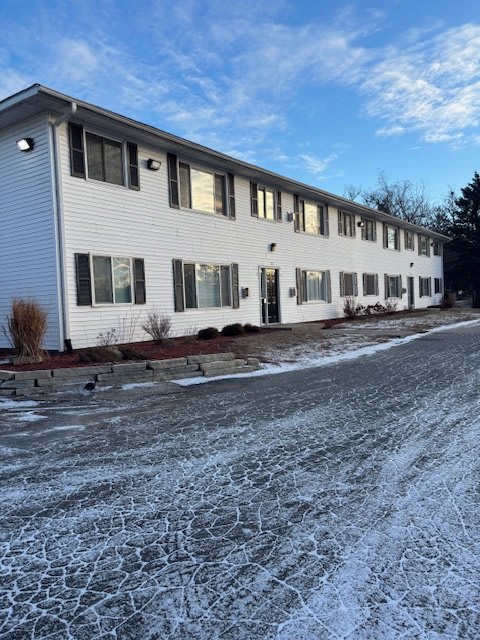 1611 Center Point Road Northeast - 8