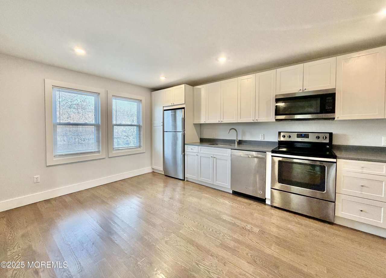 512 6th Avenue unit: 2