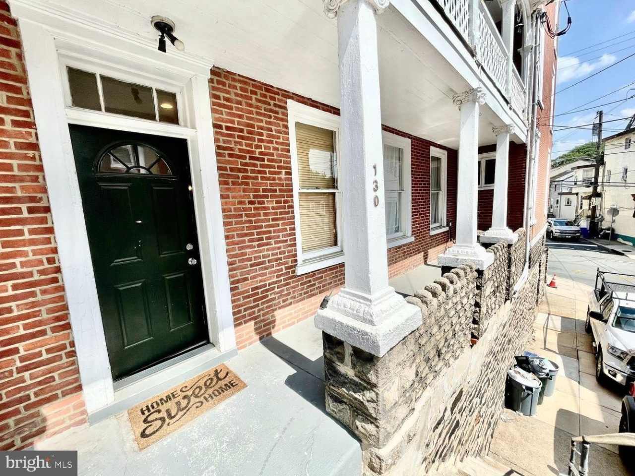 130 GREEN Lane unit: 1