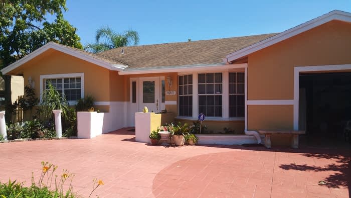 3440 Southwest 2nd Court