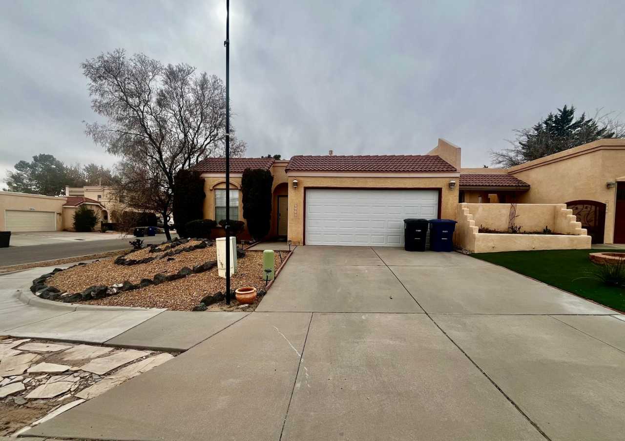 COMING SOON! Furnished 3 bedroom 2 bath Townhouse in a Great Location!