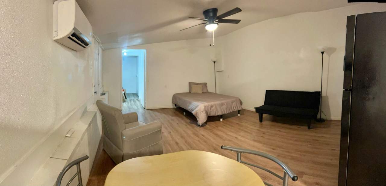 Furnished ALL BILLS PAID Backhouse Efficiency For Rent