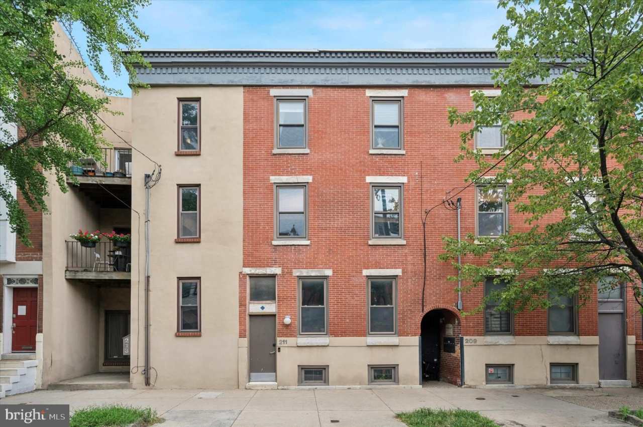 211 CHRISTIAN STREET