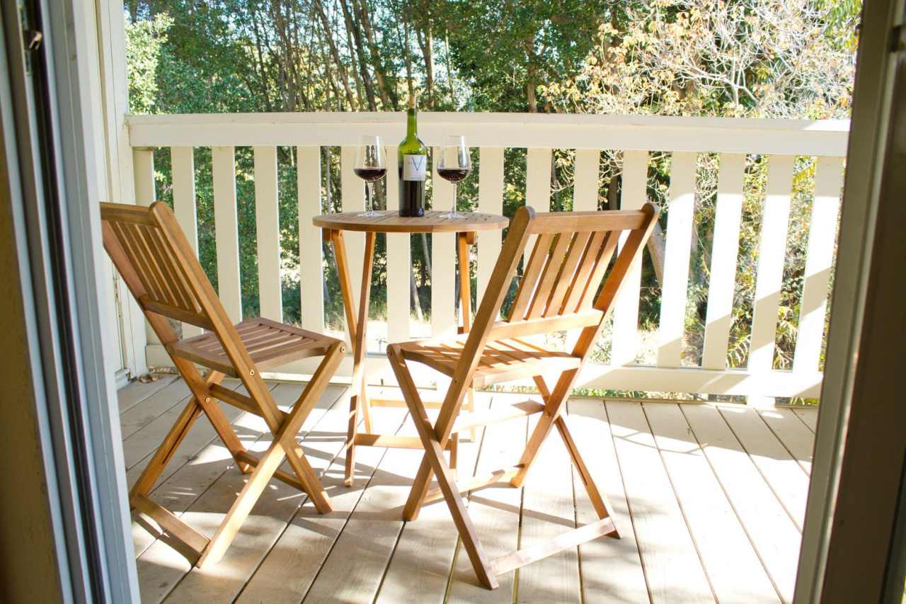 Beautiful One Bedroom Apartment Available