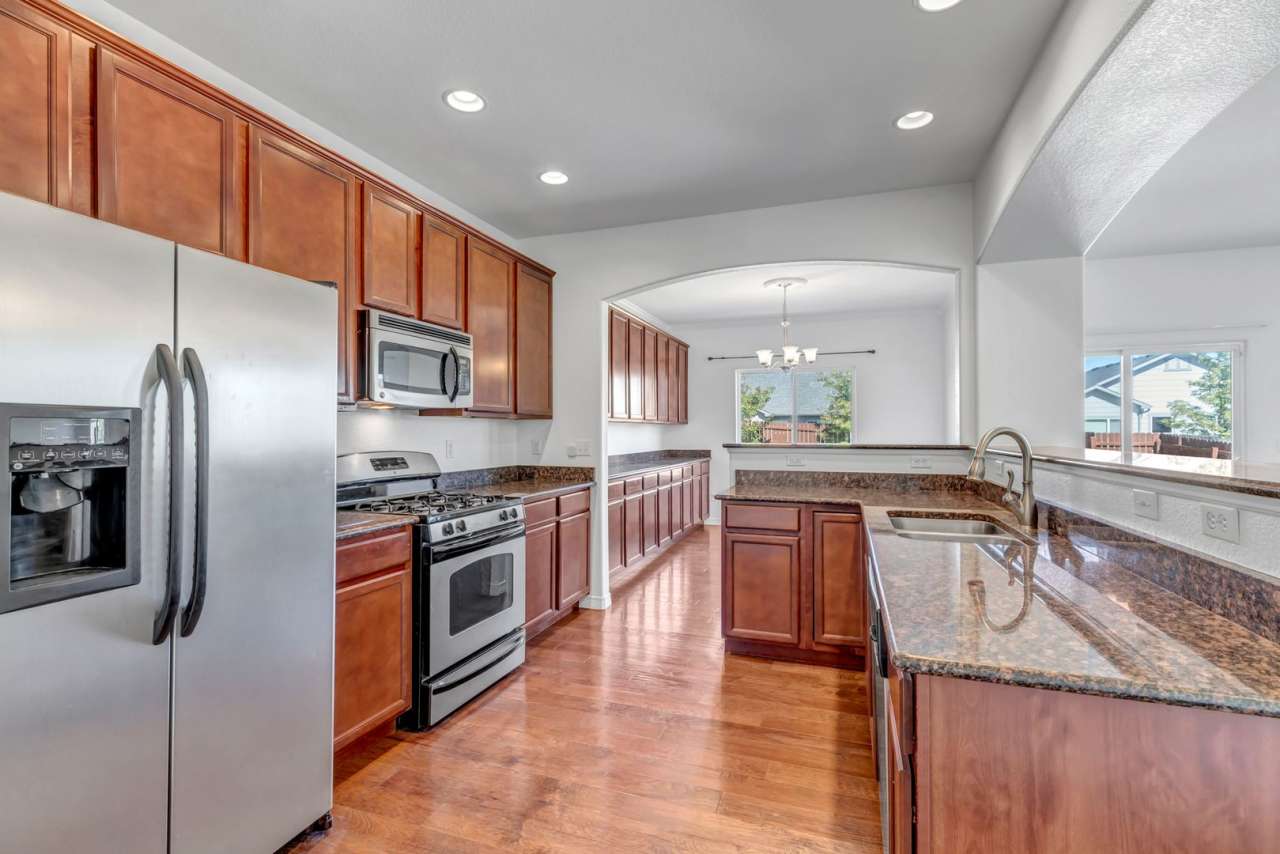 5 Bedroom Home for Rent-Peyton- 80831