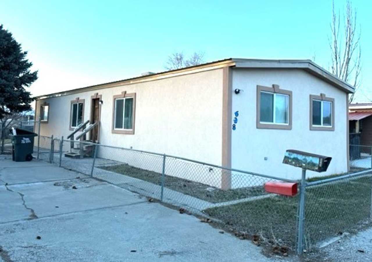 3 bedroom 2 bath home in Elko
