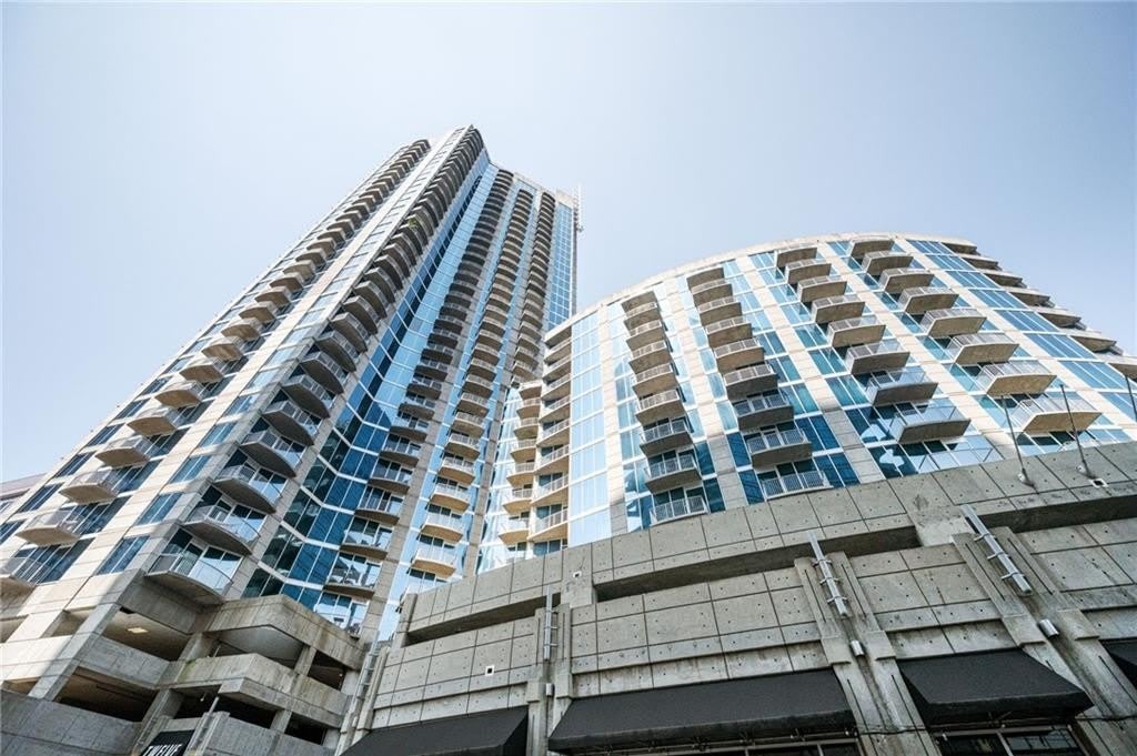 400 Peachtree Street NW