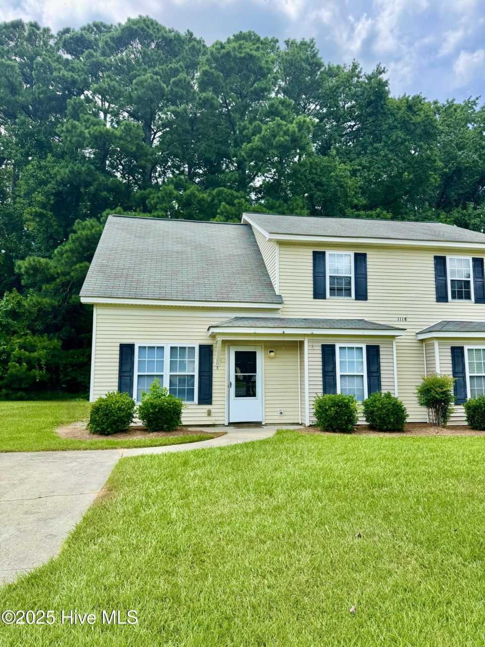 1118 Brownlea Drive unit: B