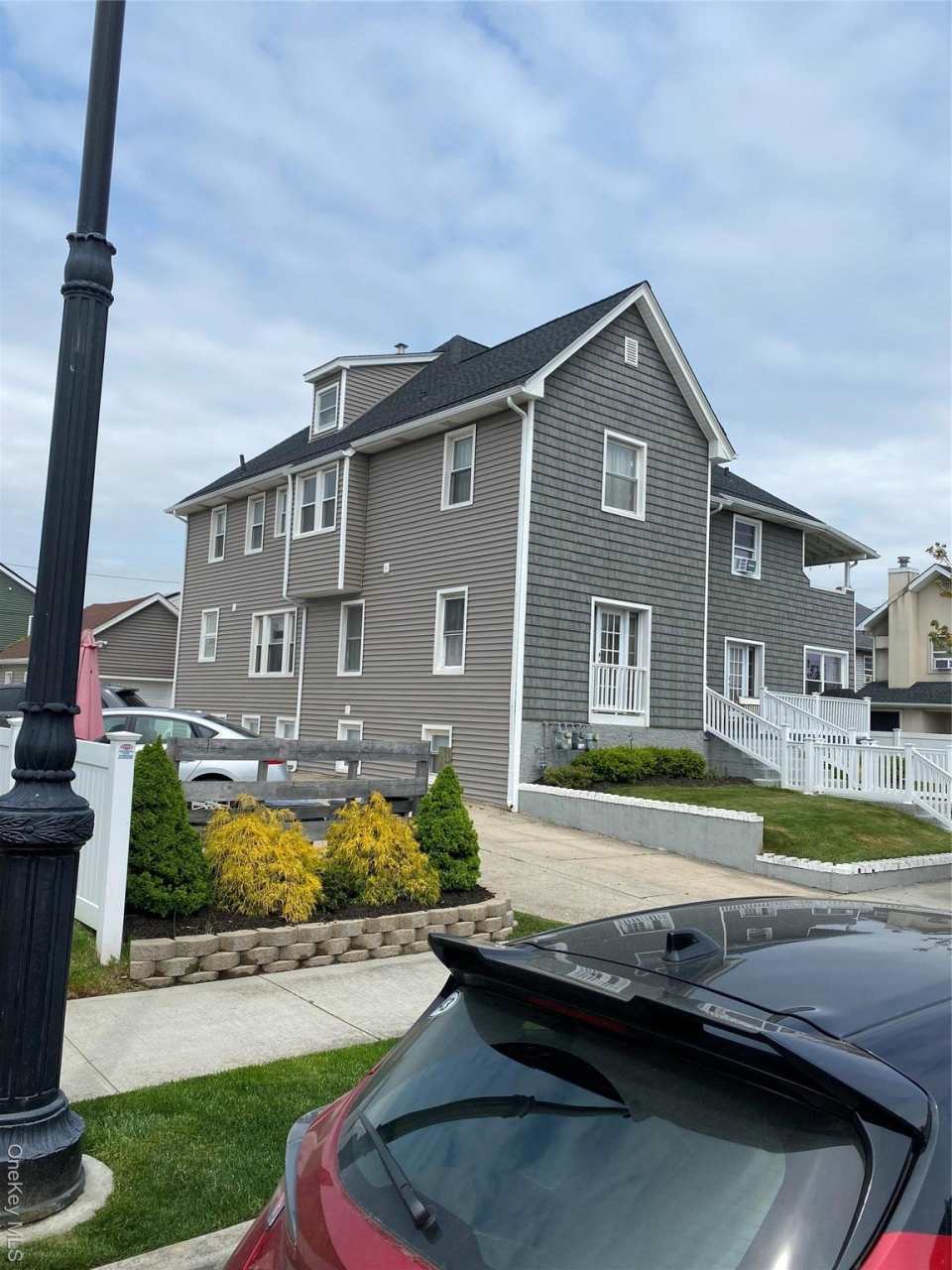 265 E Chester Street