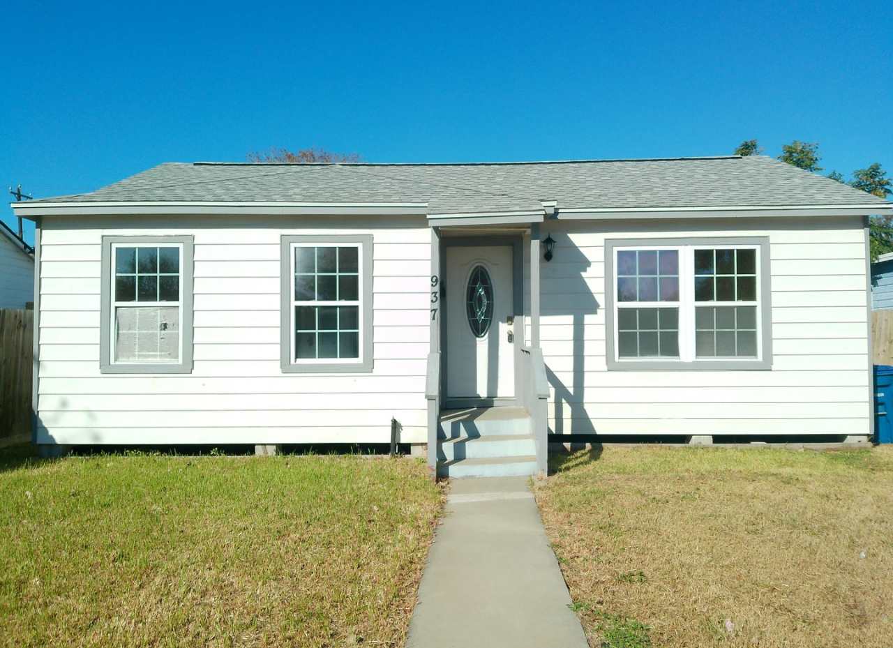 937 Lum - 2/Bed 1/Bath - $1325/month