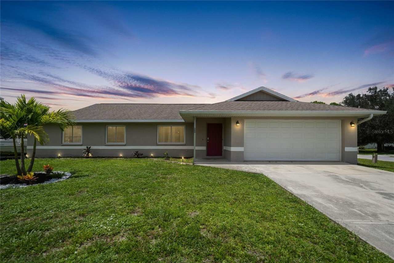 590 RIDGEWOOD STREET NW