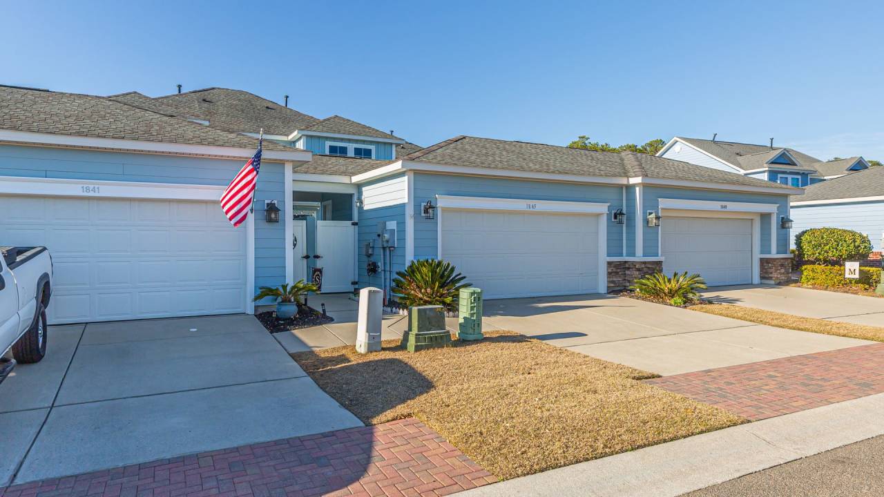 Emmens Preserve - Market Common