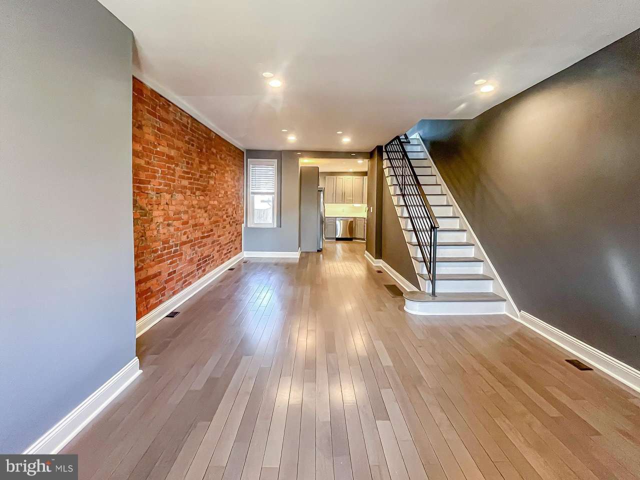 2866 CEDAR STREET