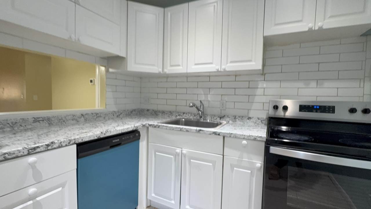 12009 Poinciana Boulevard