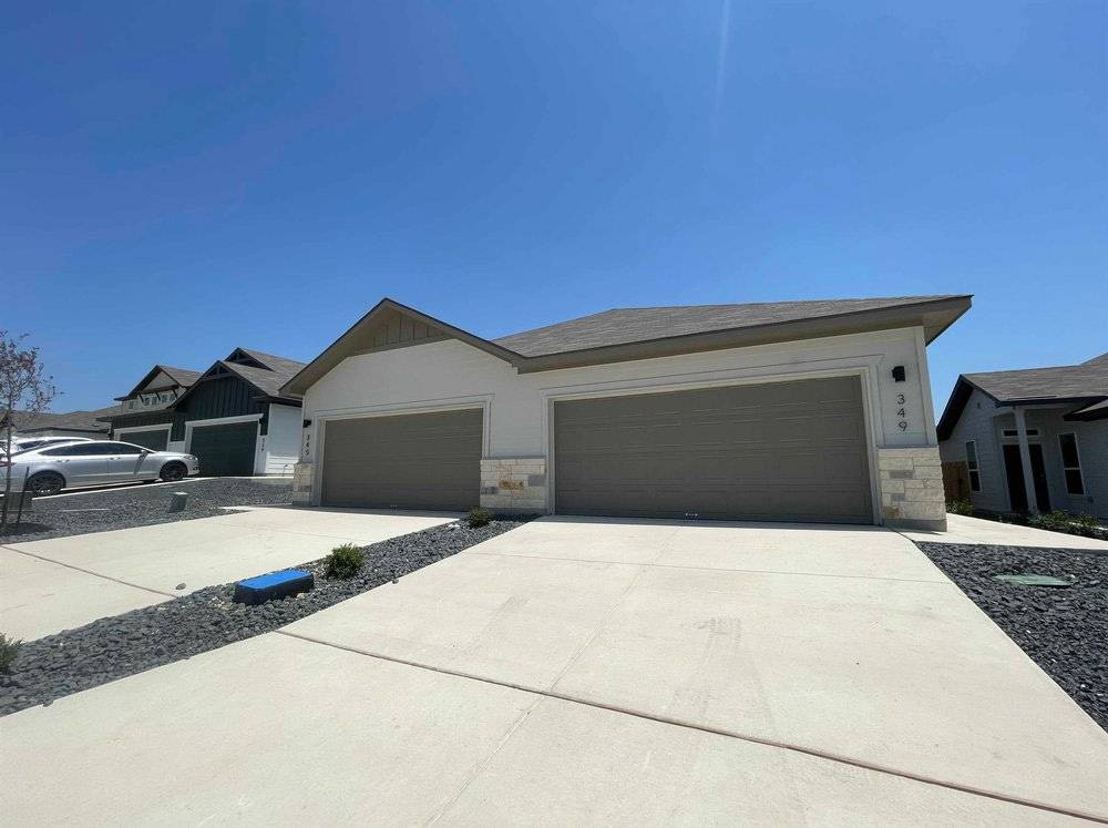 345 Nespral Dr