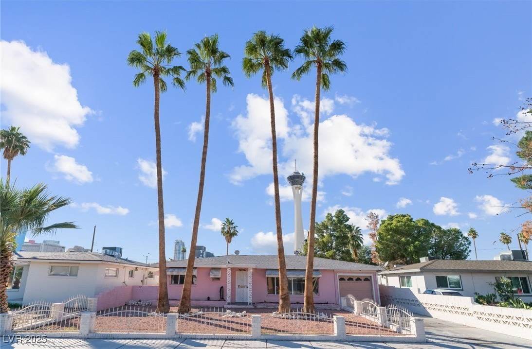 2112 Van Patten Place