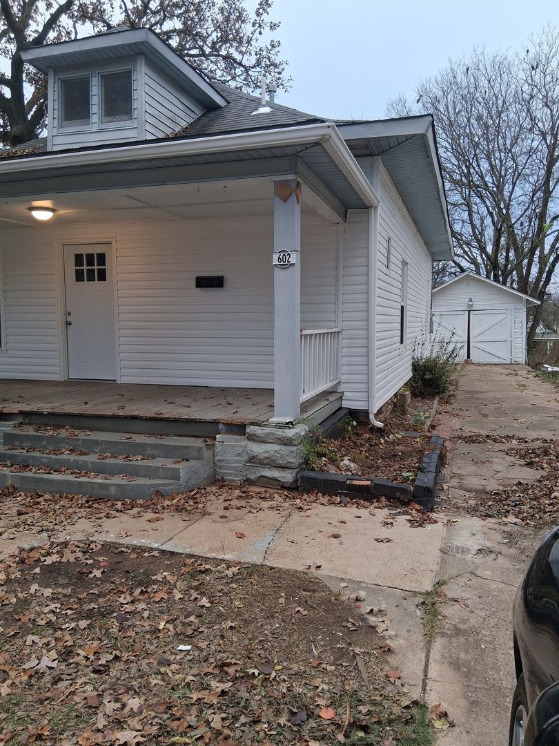 Stunning 4-Bedroom Renovated Home in Sapulpa