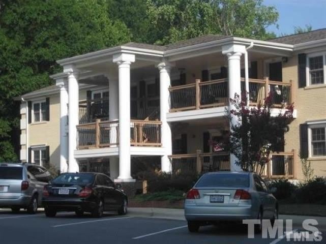 720 Bilyeu Street unit: 203