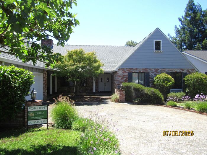 3231 Cobblestone Drive