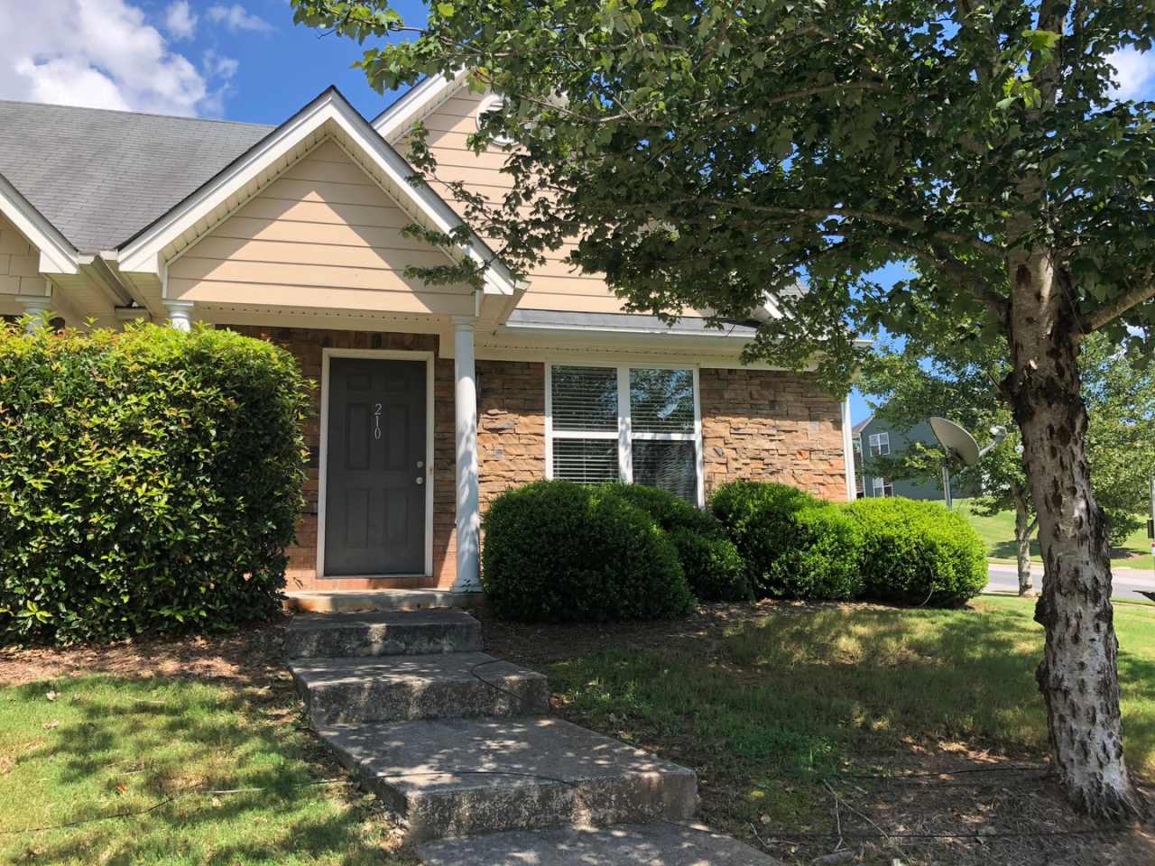 LEASING FOR JANUARY 2026! 1/2 SECURITY DEPOSIT SPECIAL!