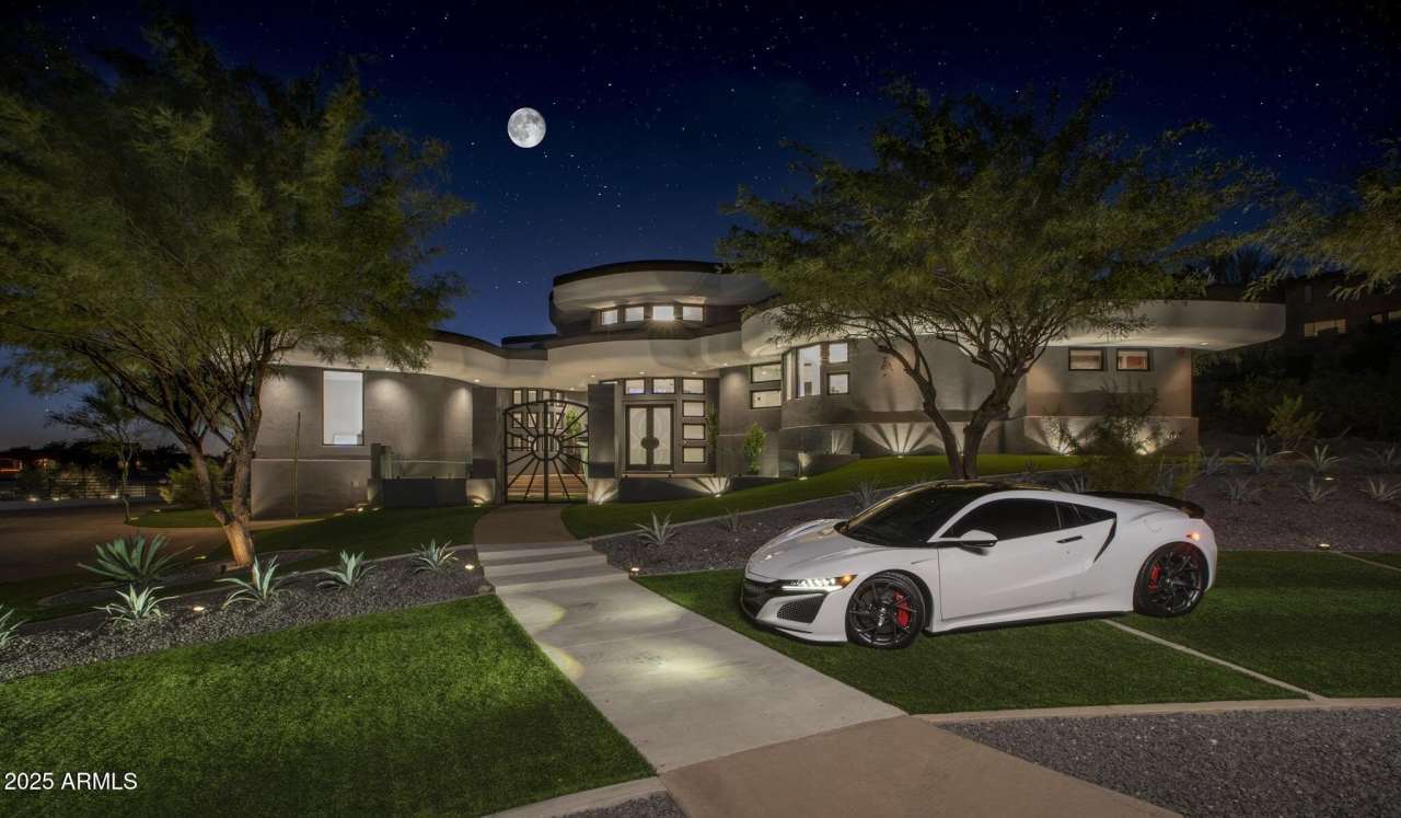 3282 E PALO VERDE Drive