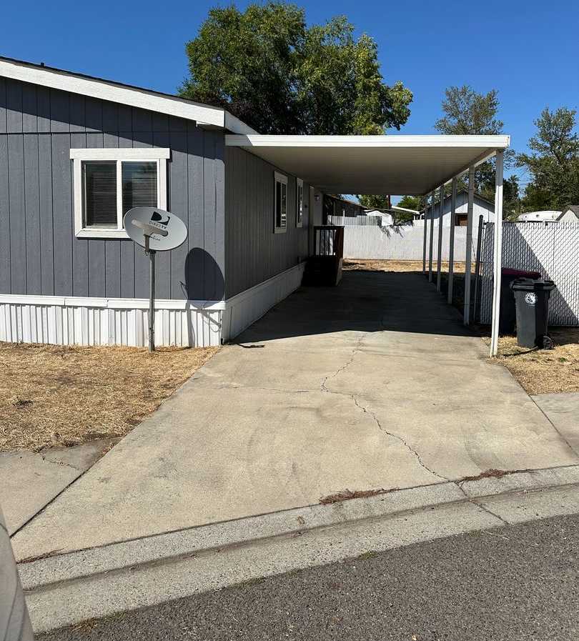 3 Bedroom 2 Bath Home Available Now