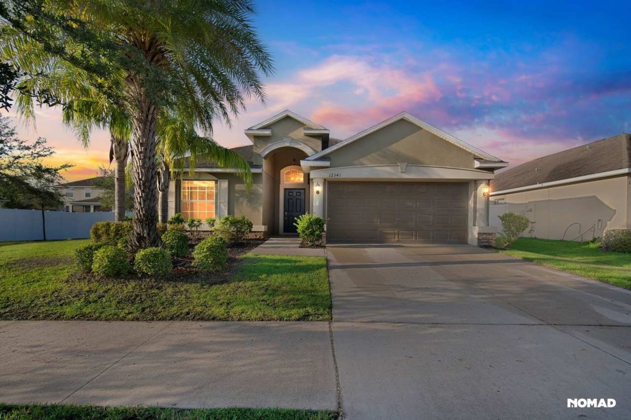 4BR/3B House in Riverview