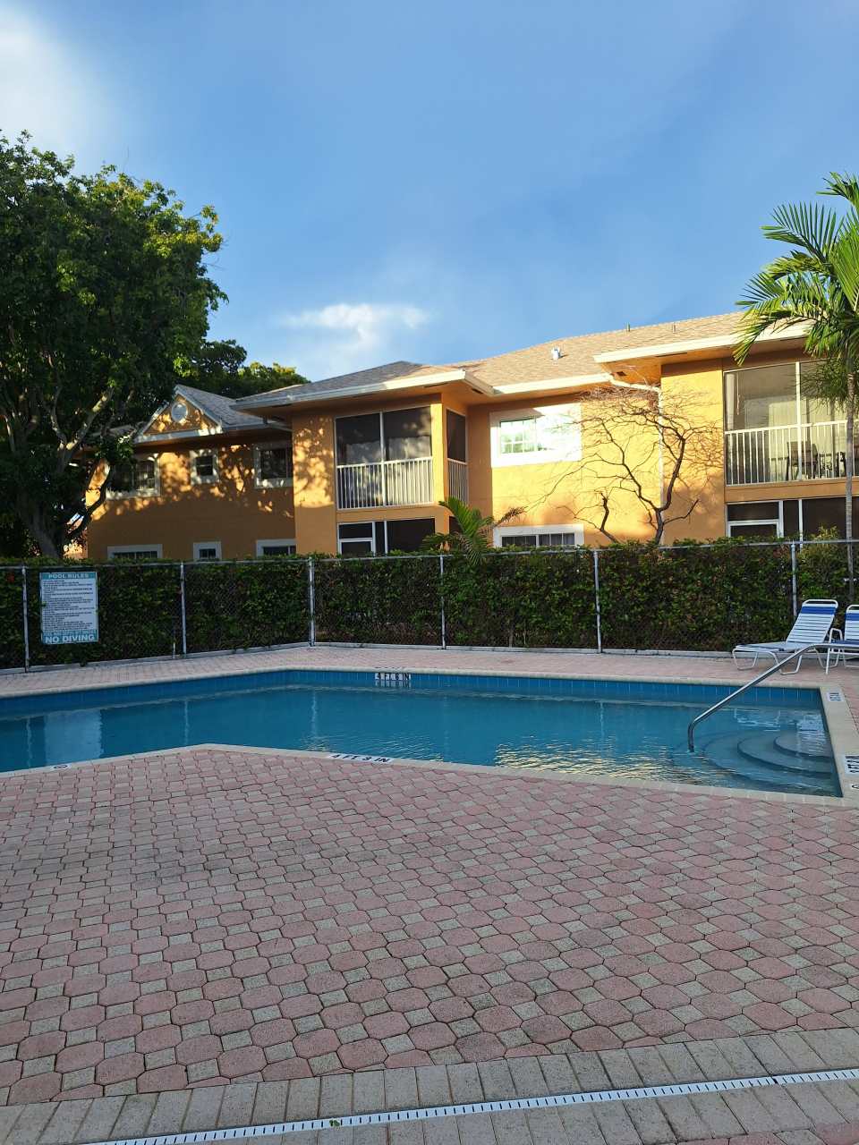 401 Southeast 10th Street