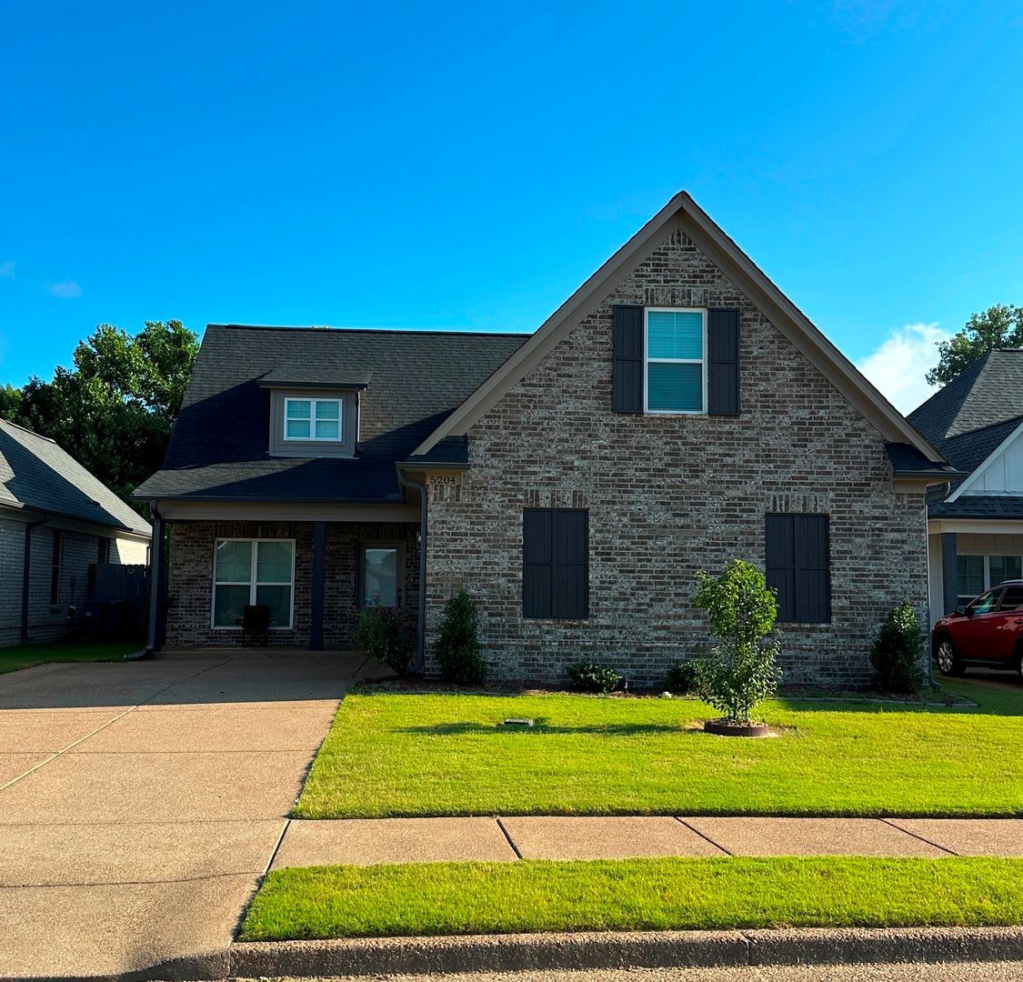 Lewisburg School District- 4 BR/ 2 BA