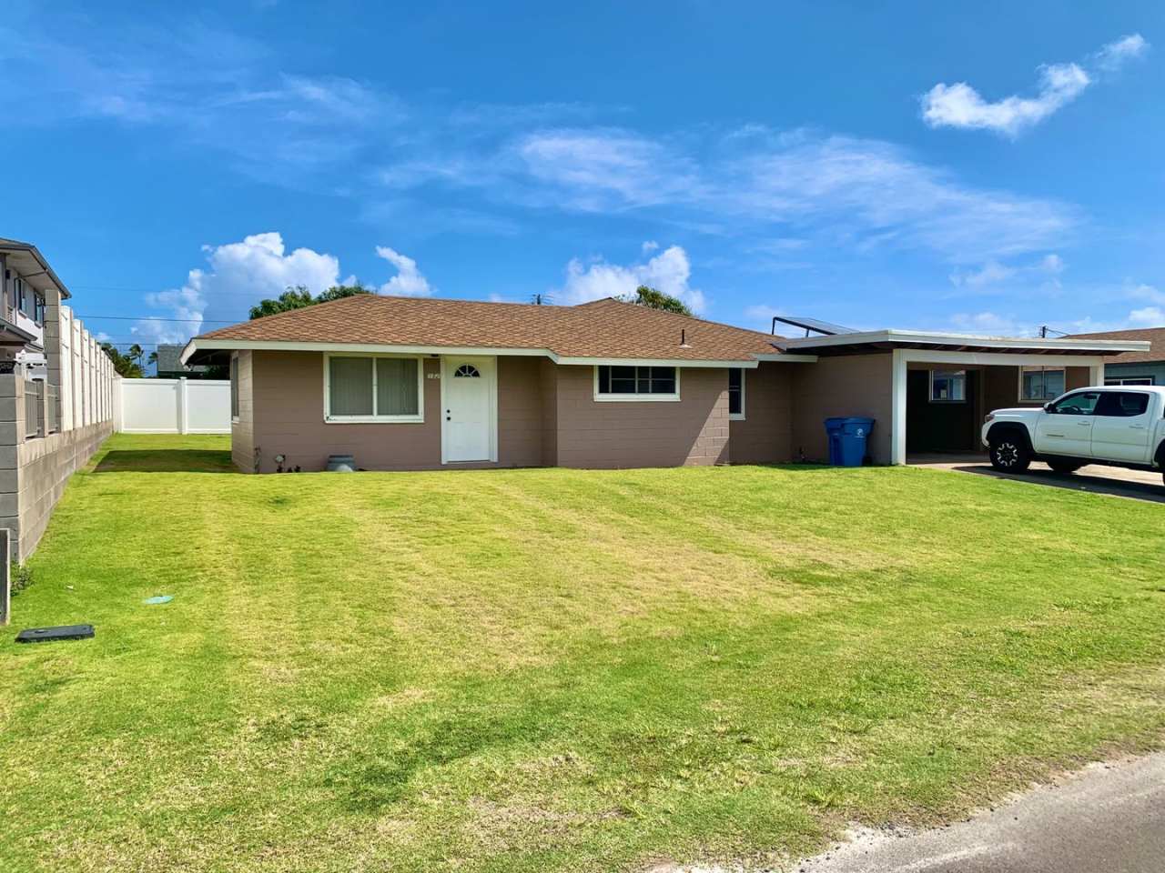 Charming 3 Bedroom / 2 Bath House in Kahului!