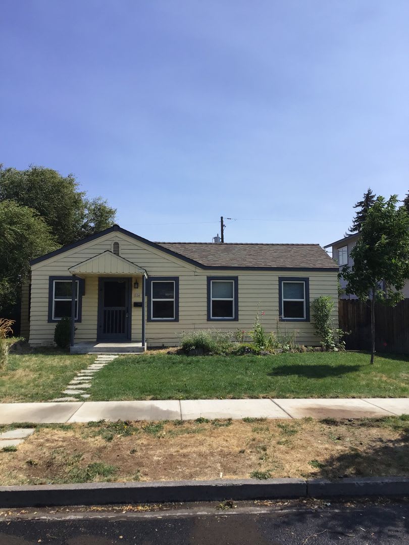 Darling SW Redmond Home for Rent!