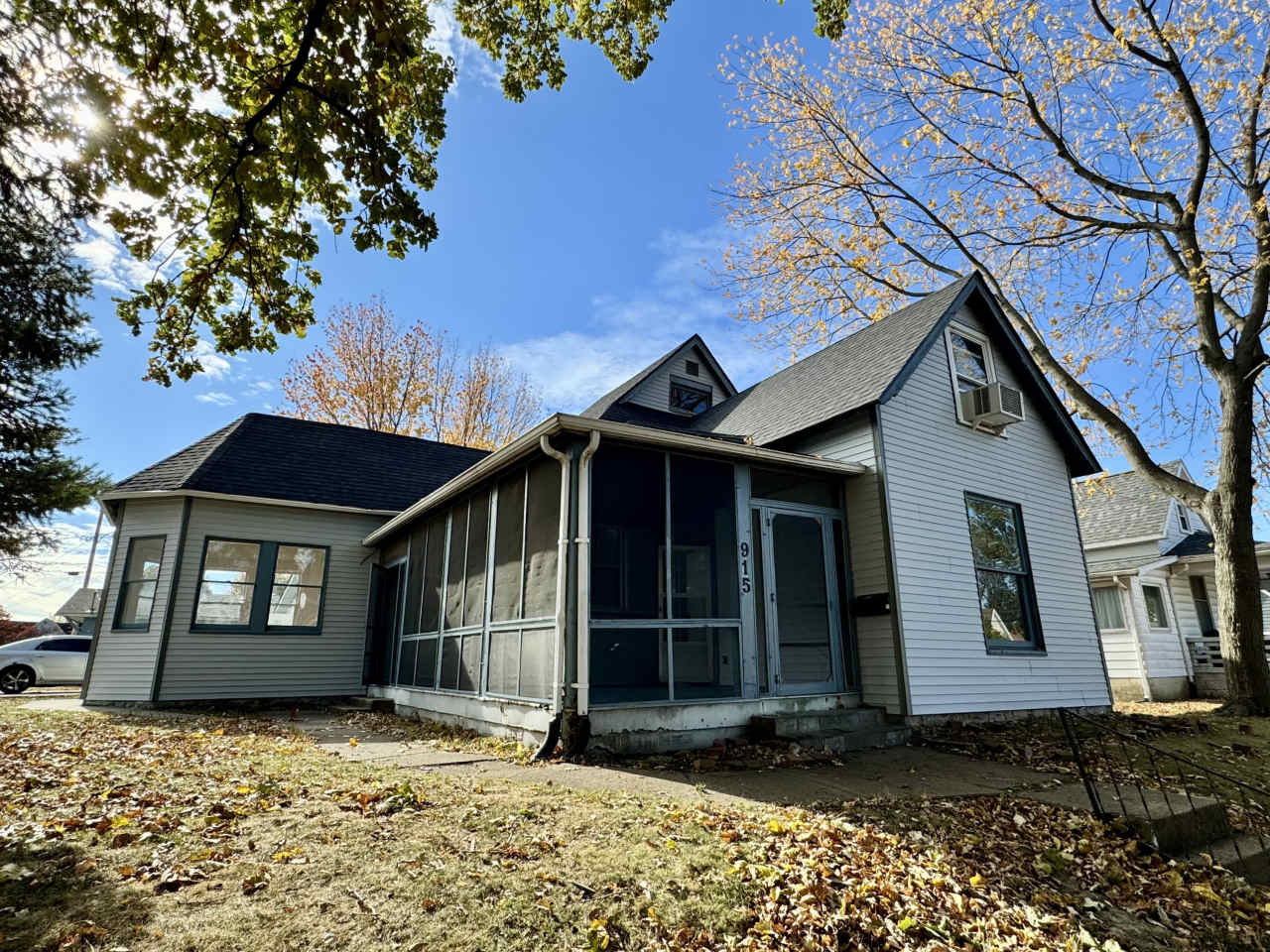 915 West Taylor Street