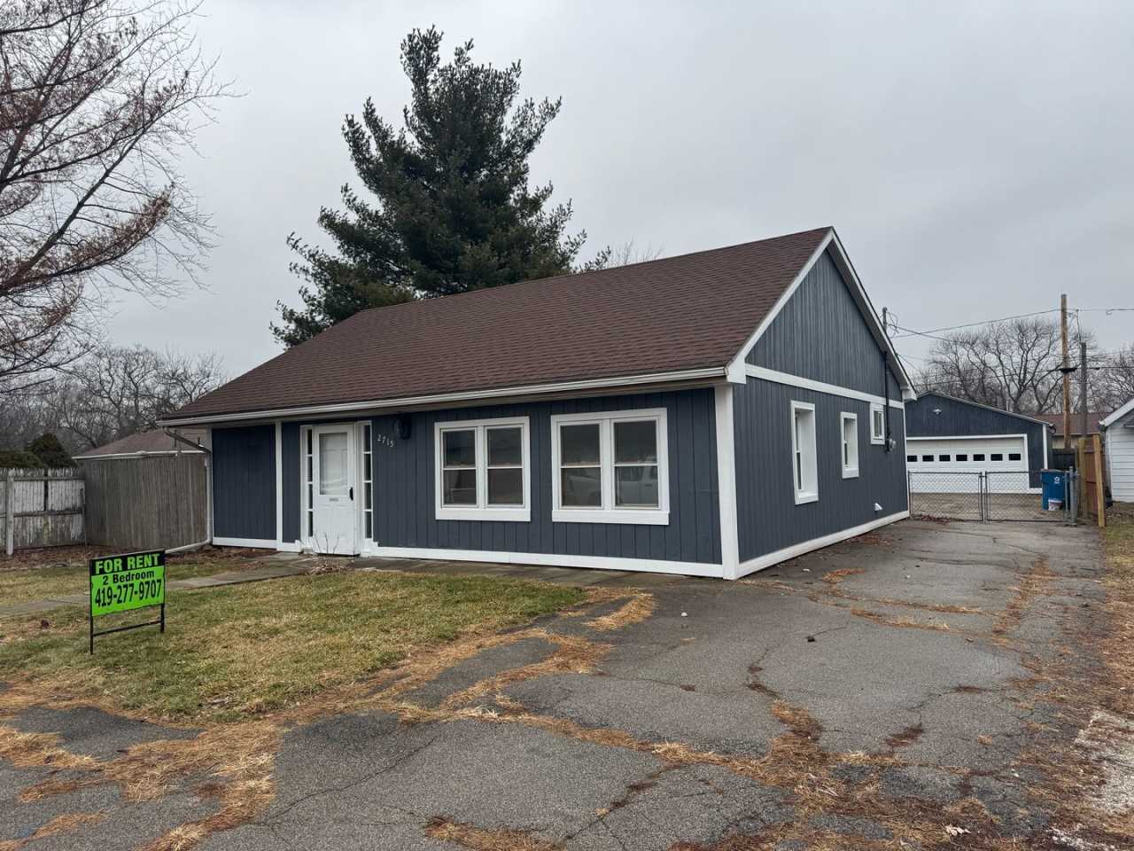 2 Bedroom / 1 Bath - Oregon, OH Ready Now!