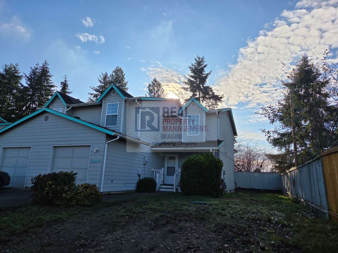 Check out this completely remolded 3 bedroom, 2.5 bath townhome!