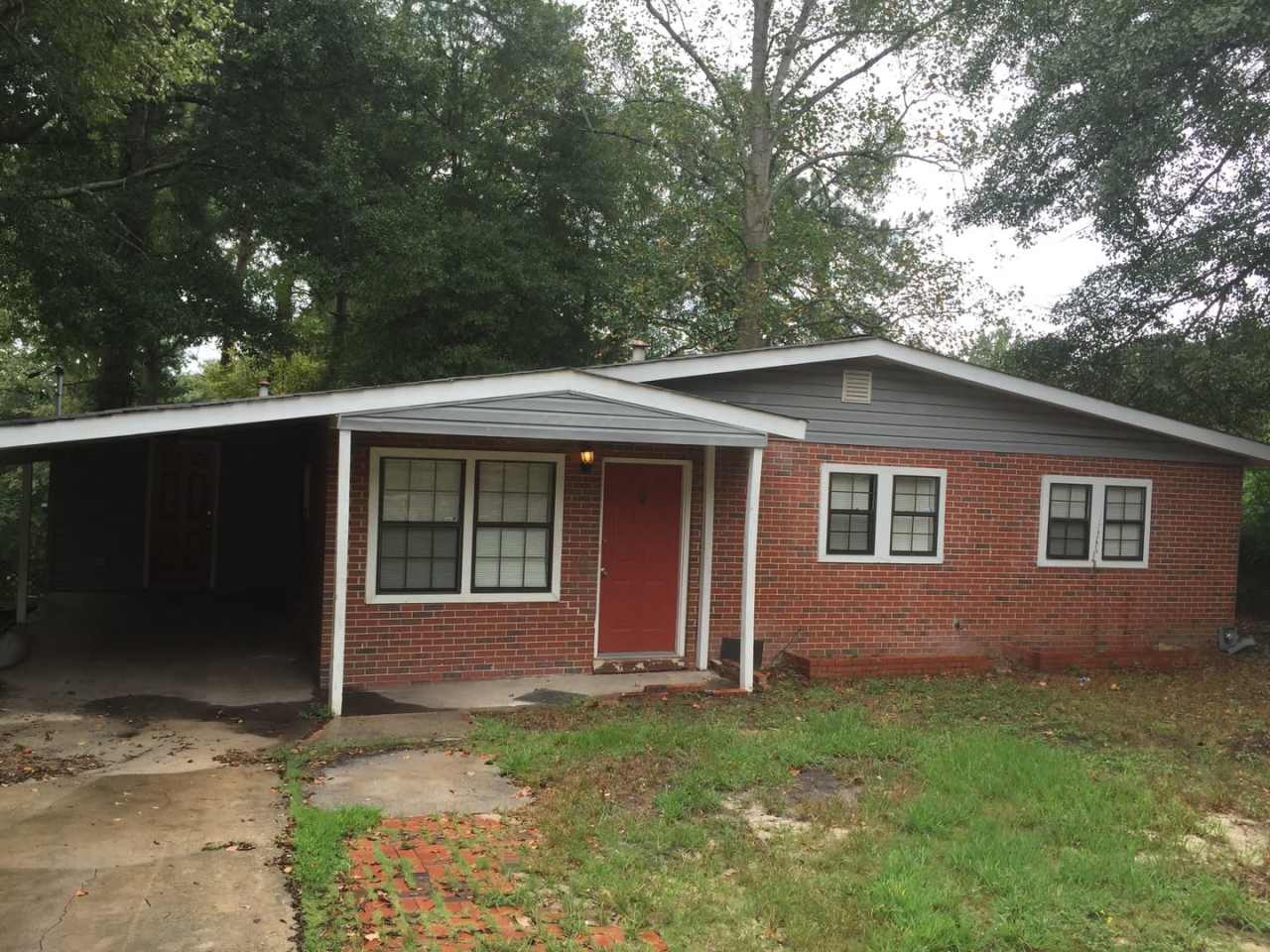 **AVAILABLE NOW**Total Electric East Columbus 4 bedroom/1 bathroom Home for Rent***