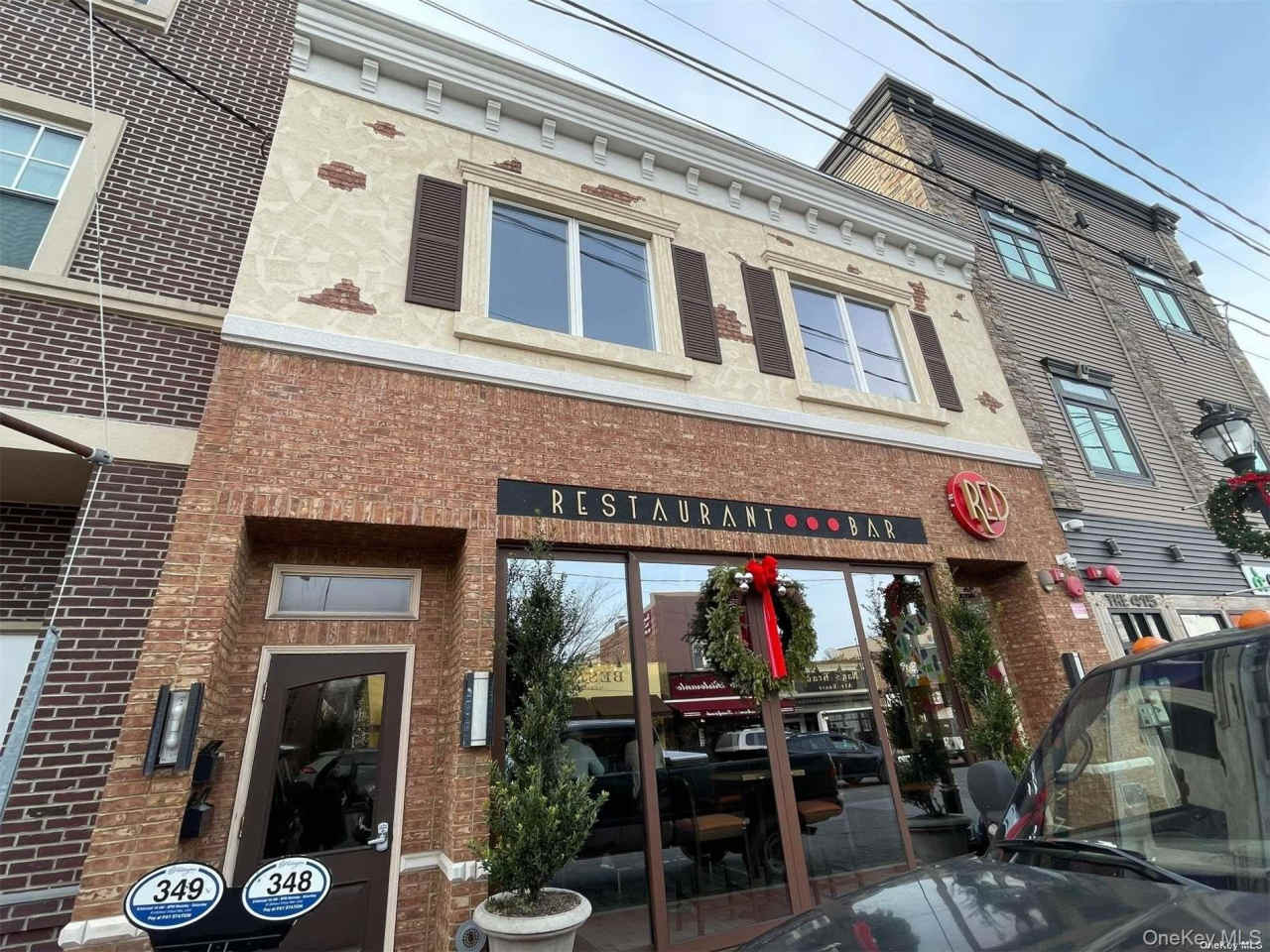 417 New York Avenue unit: 2B